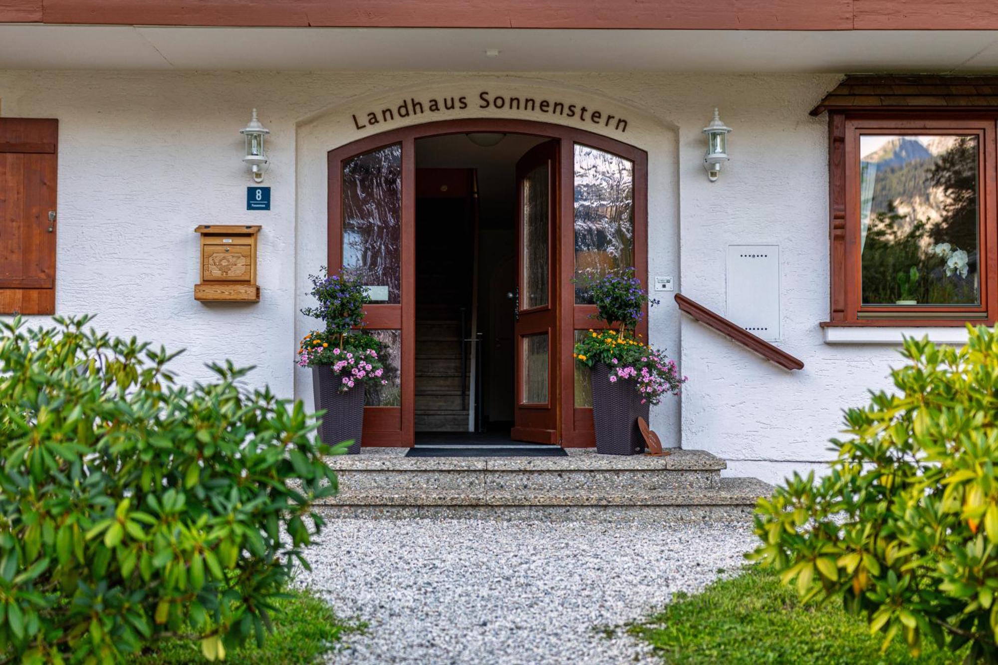 Hotel Garni Landhaus Sonnenstern Schoenau am Koenigsee Exterior photo